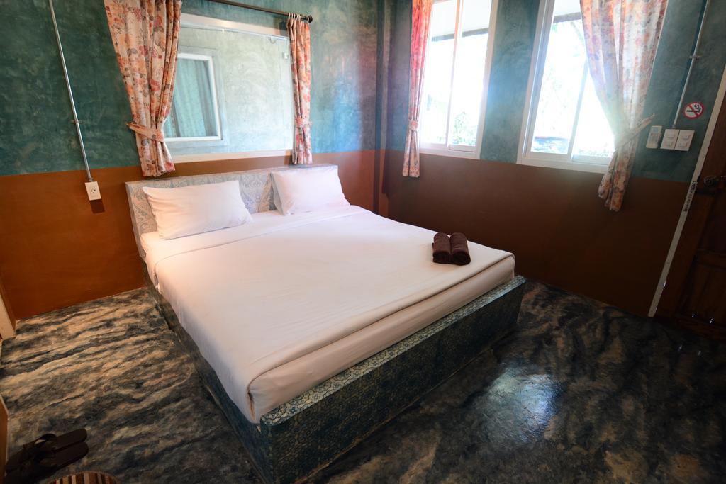 Sundara Guesthouse Nan Exterior photo